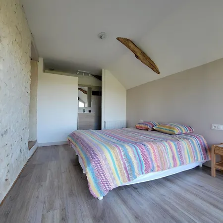 Maison A Louer Beaumont-Pied-de-Boeuf (Sarthe)